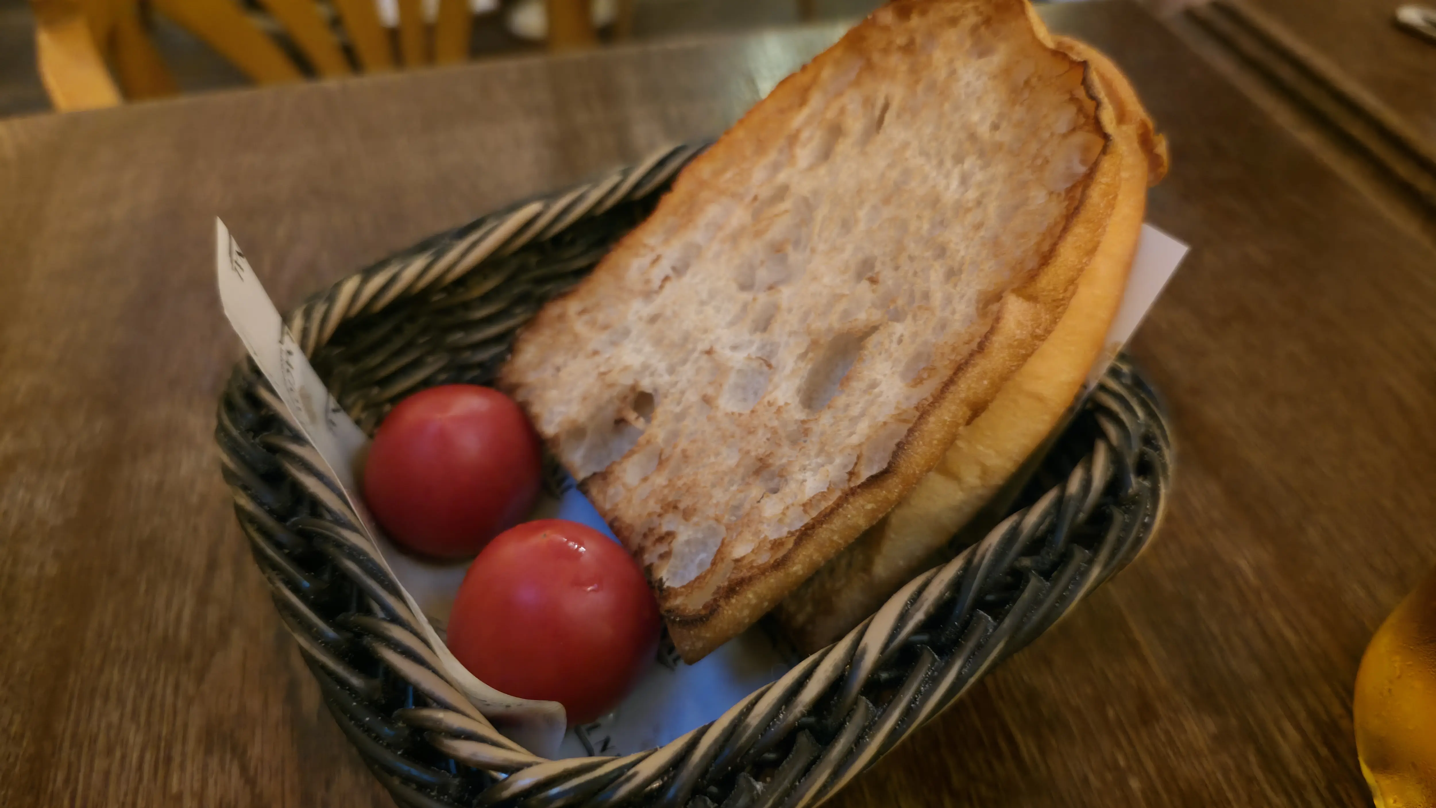 Pan de Coca con Tomate, La Taperia, El Nacional, Barcelona, Spain