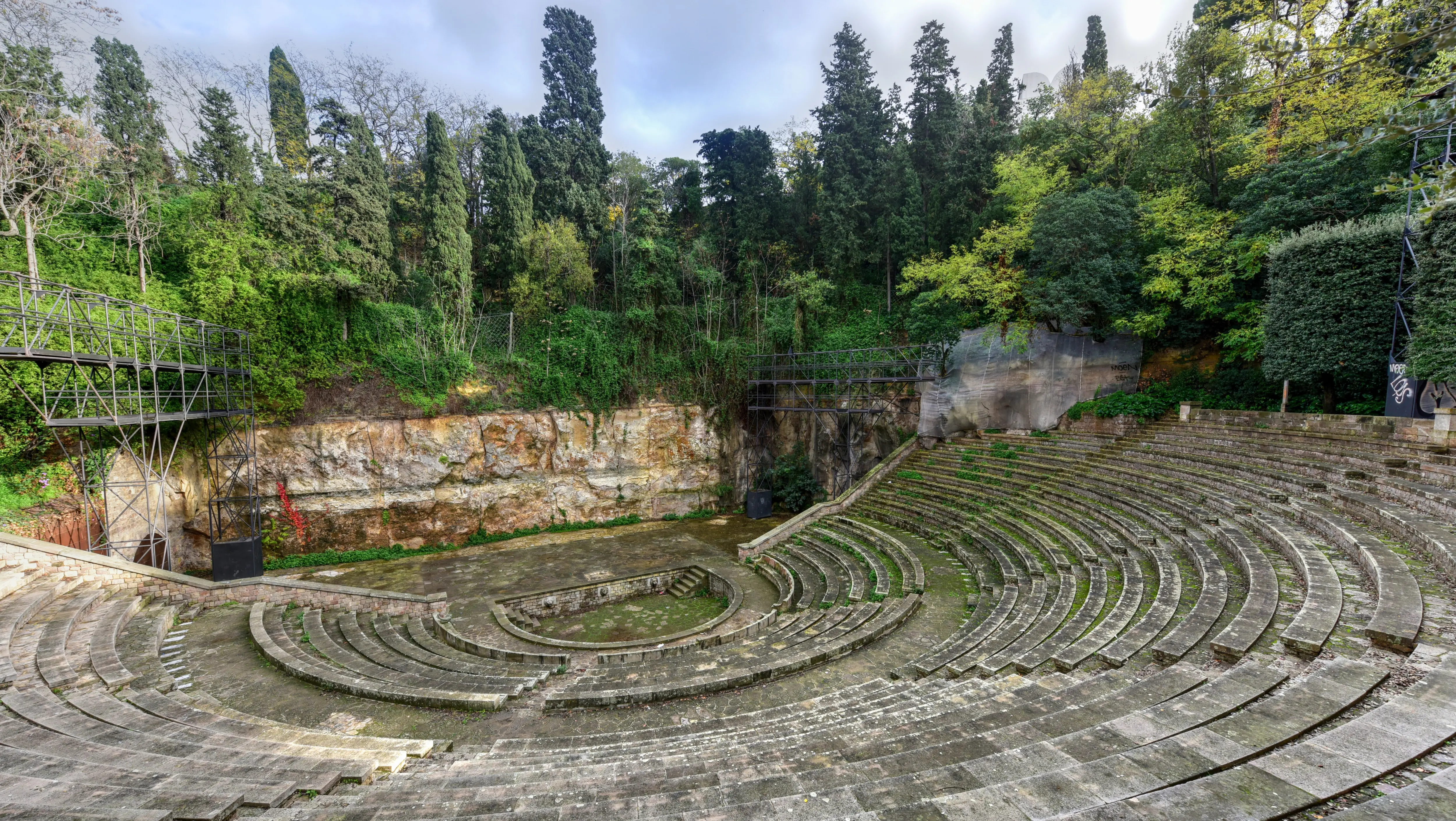 Amphitheater, Jardins del Teatre Grec, Montjuïc, Barcelona, Spain