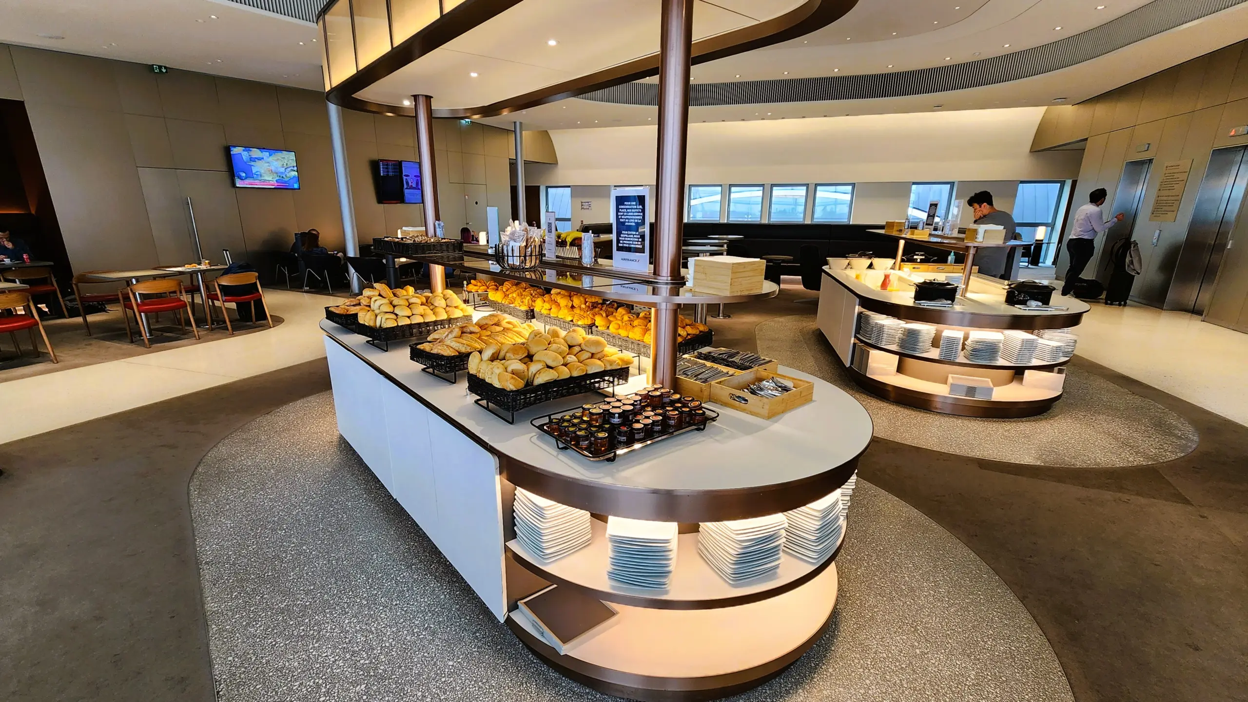 Air France Lounge, Paris Charles de Gaulle (CDG), France