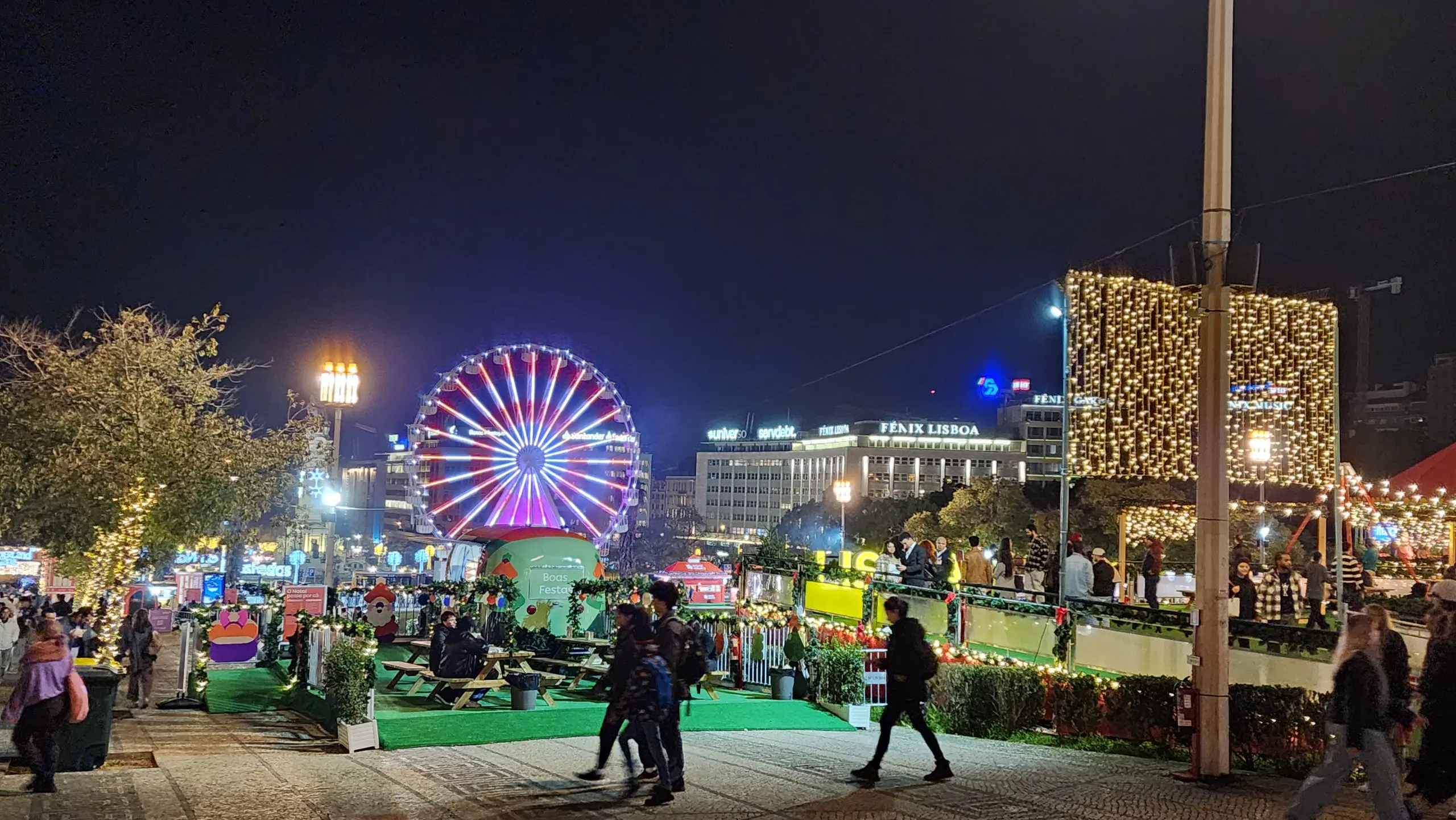 Food court area, Wonderland Lisboa, Lisbon, Portugal
