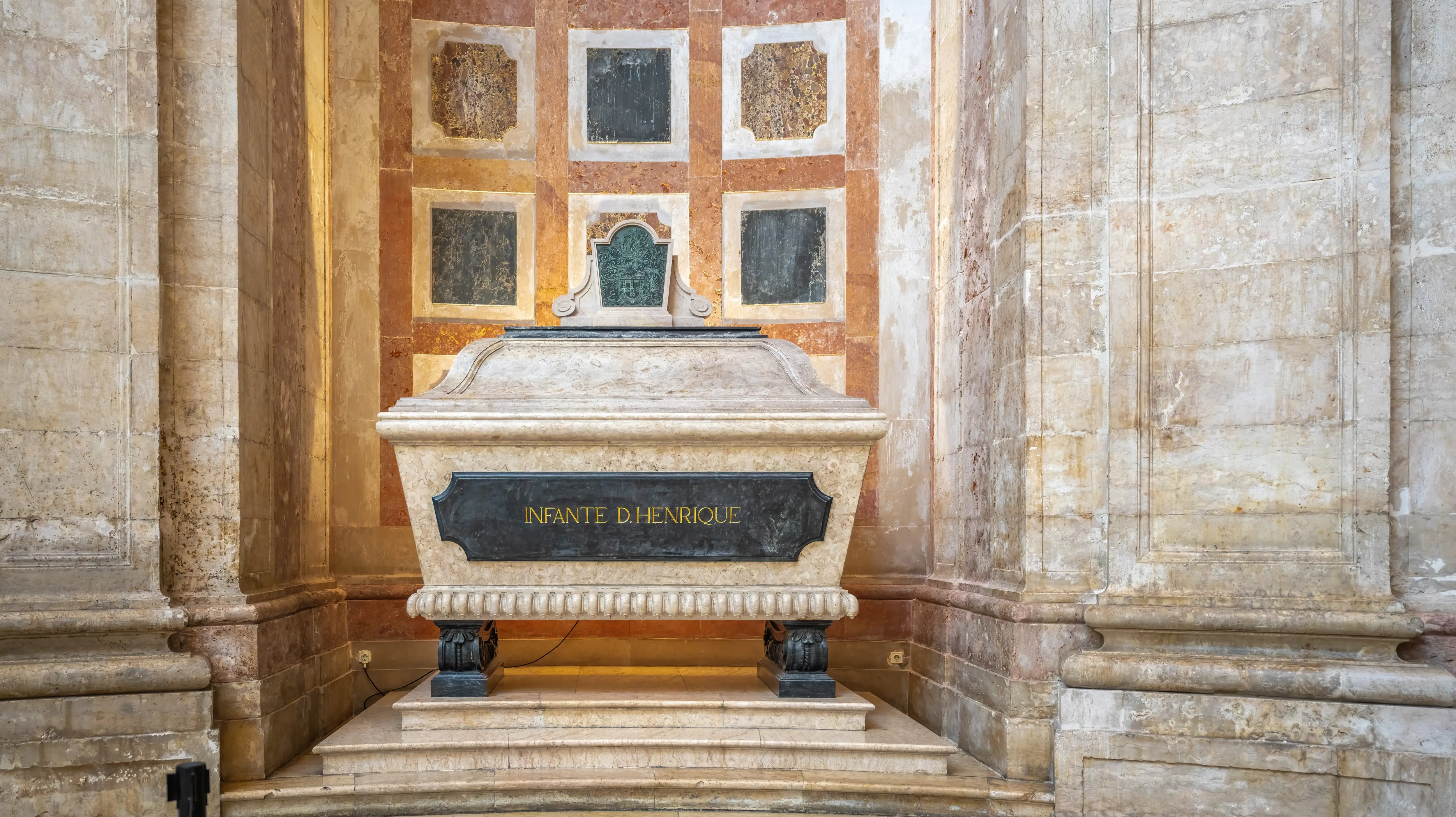 Monument to Infante Dom Henrique (Henry the Navigator), The National Pantheon (Panteão Nacional), Alfama, Lisbon, Portugal