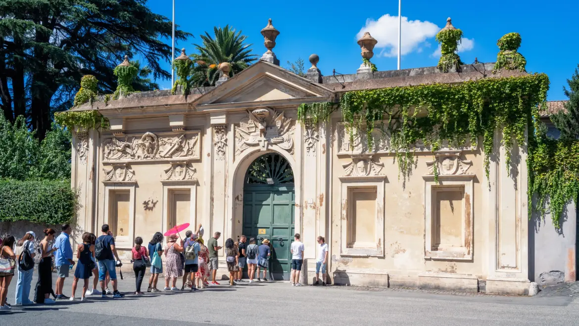 Aventine Keyhole, Aventine Hill, Rome, Italy