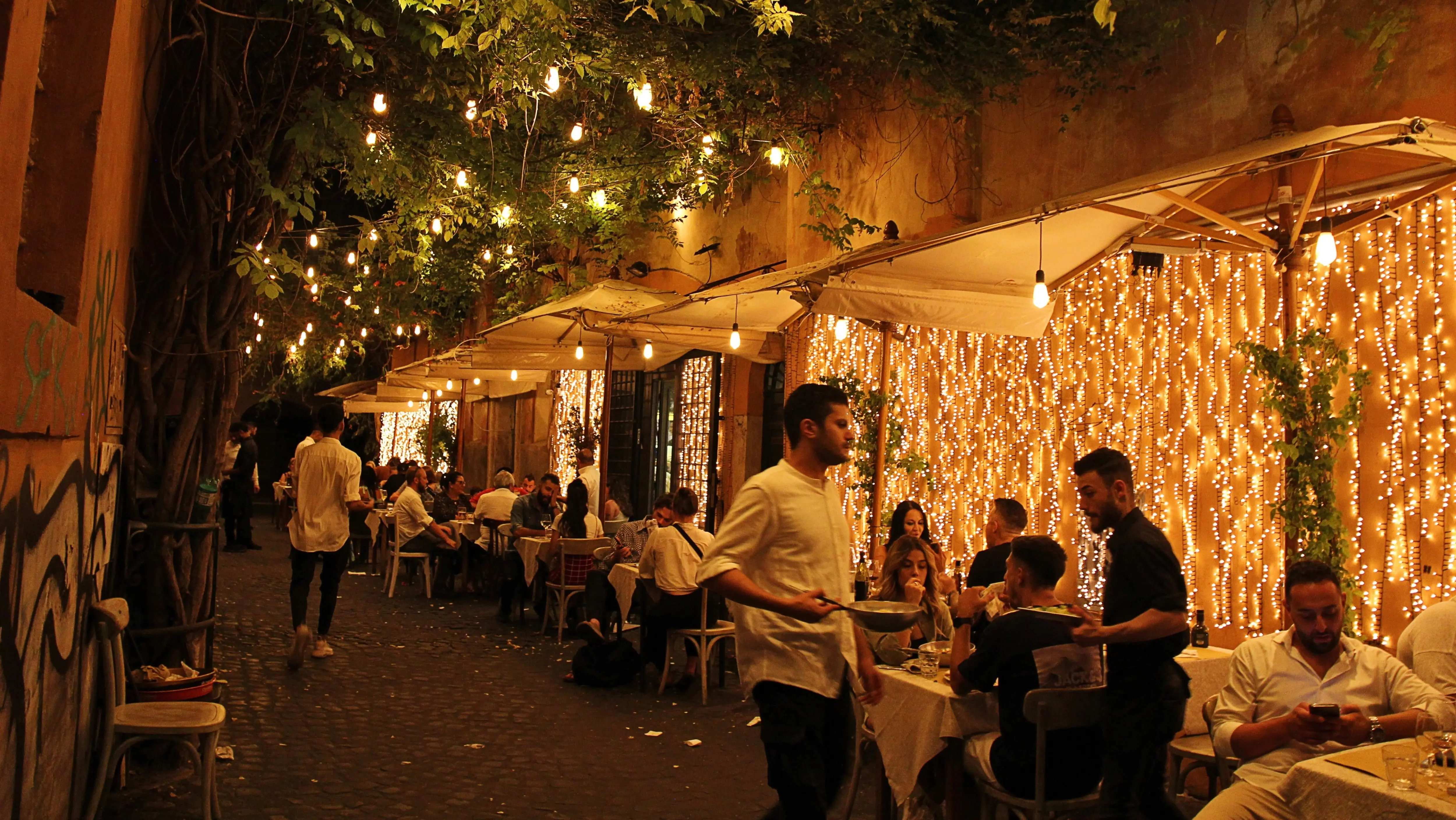 Trattoria, Trastevere, Rome, Italy
