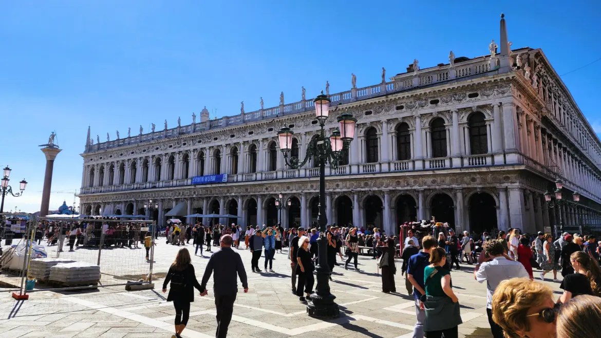 Biblioteca Marciana Marciana Library one of earliest surviving public libraries Italy Piazzetta San Marco Venice