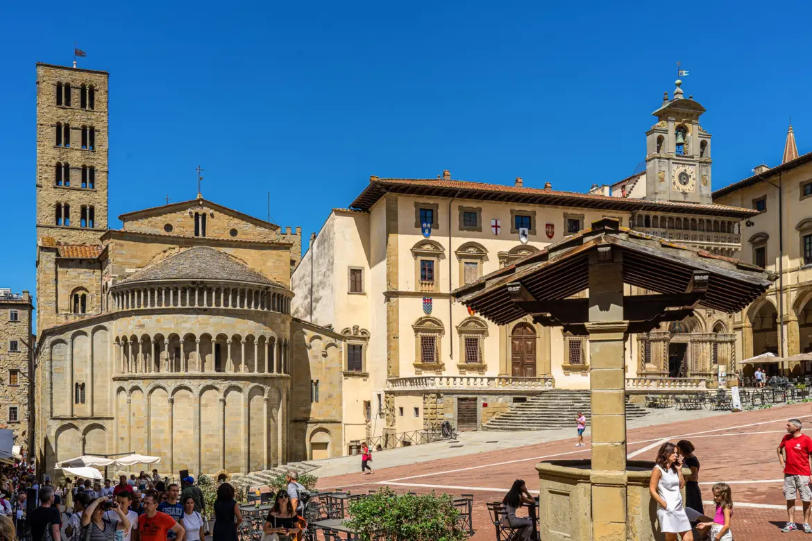 Historic piazza and elegant architecture in Arezzo, capturing the authentic atmosphere and everyday life of this charming Tuscan city
