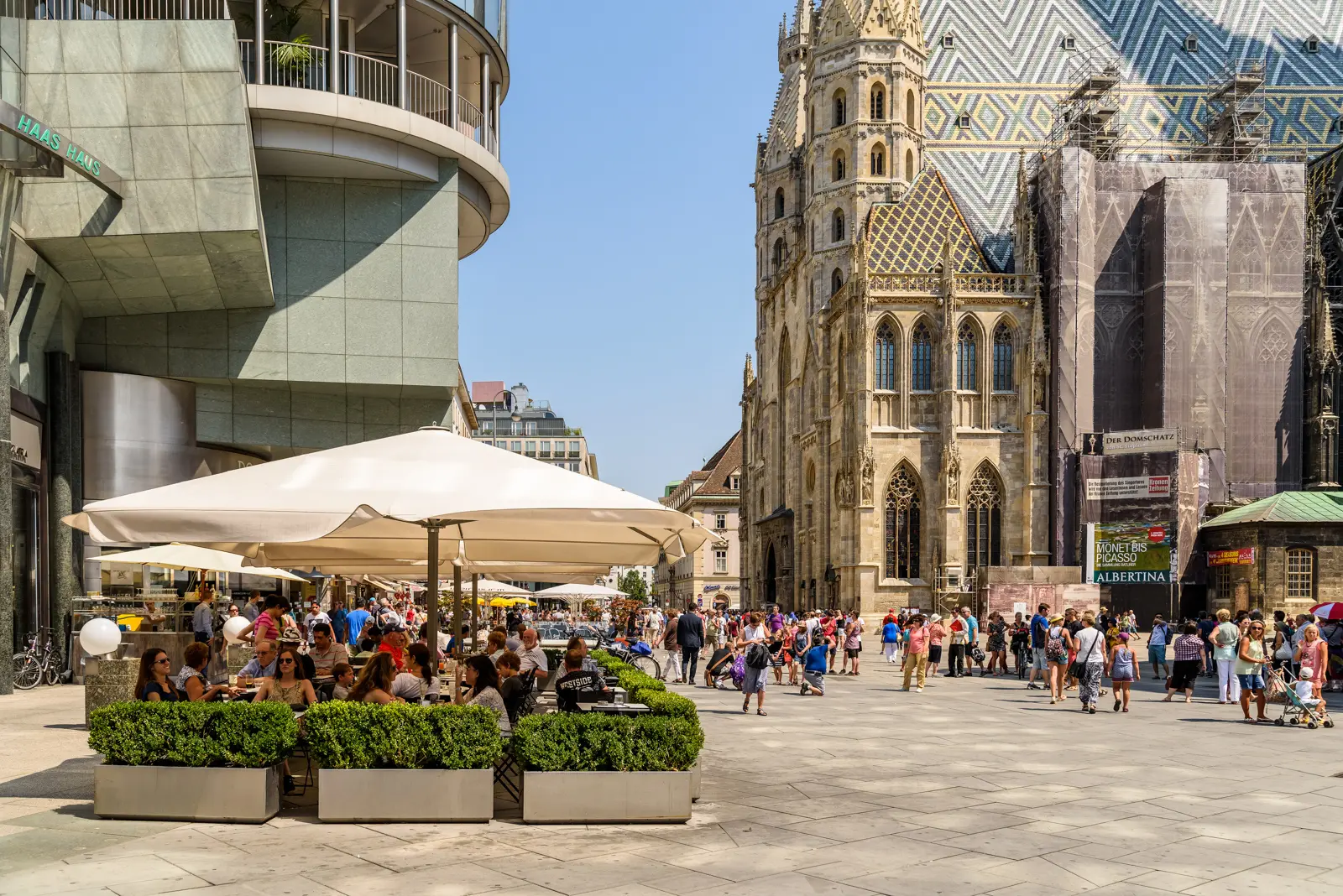 Outdoor cafés in Stephansplatz overlooking St Stephen's Cathedral in Vienna