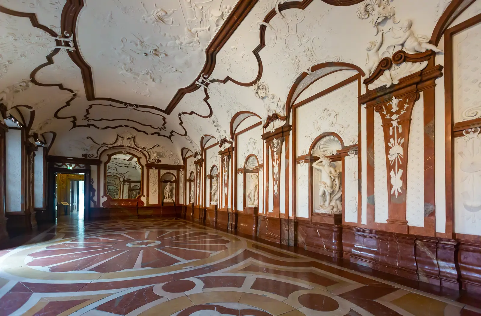 The Marble Hall (Marmorsaal) in the Lower Belvedere featuring classical Baroque proportions, ornate stucco, and decorative elements