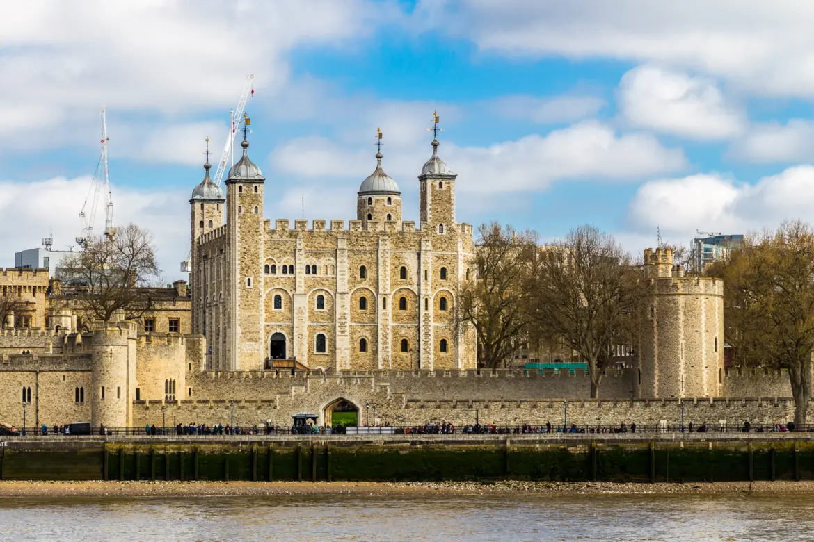 View of the Tower of London located along the northern bank of the River Thames in central London, where nearly a thousand years of royal, military, and political history continue to shape one of the city's most iconic landmarks