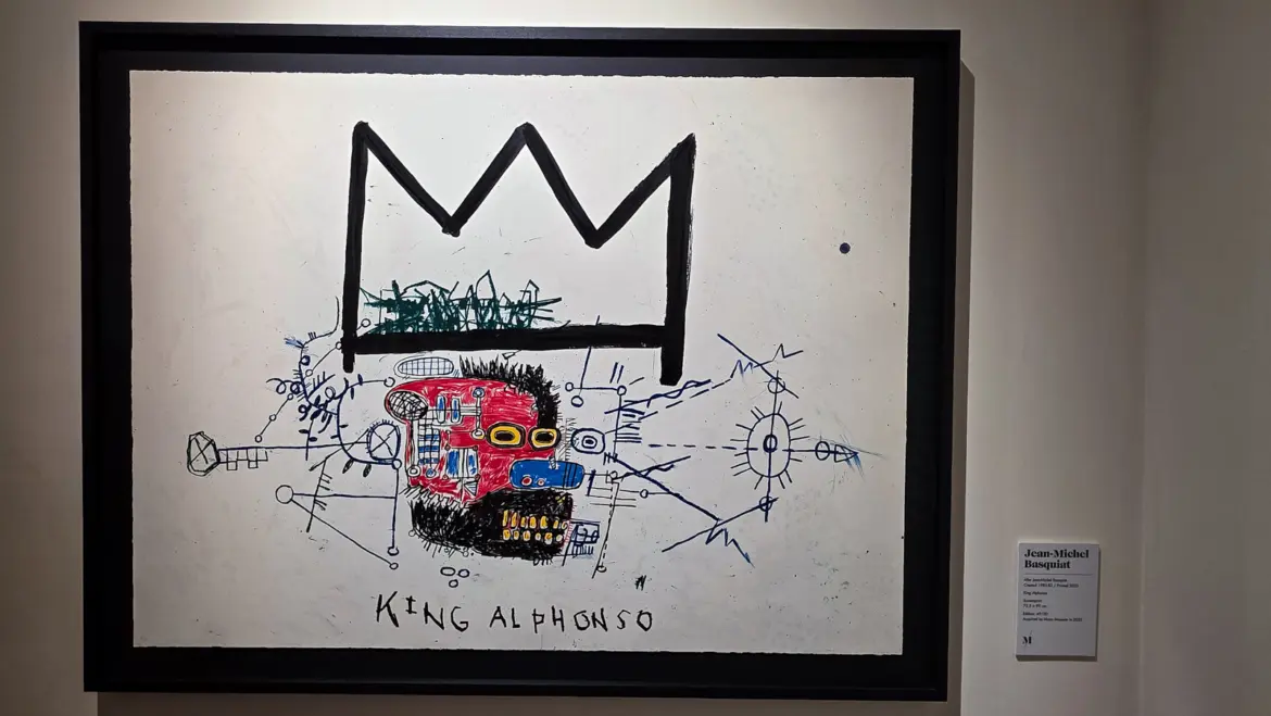 King Alphonso by Jean-Michel Basquiat at the Moco Museum Amsterdam, a red skull-like head beneath a heavy black three-point crown