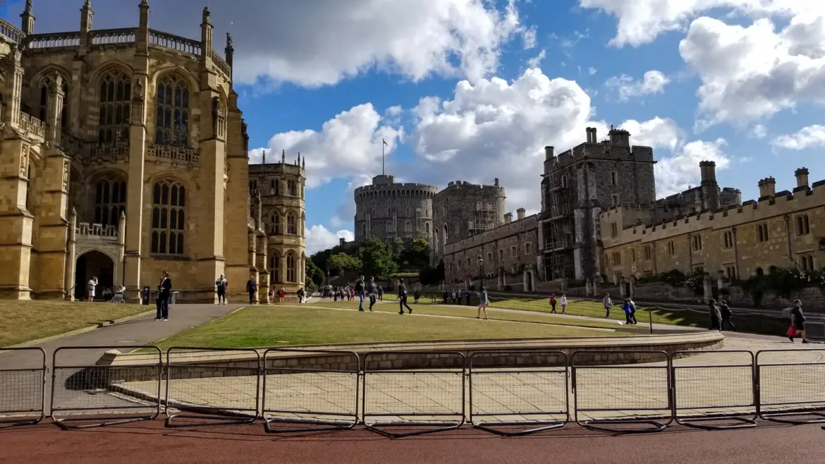 St George’s Chapel and the Round Tower at Windsor Castle, seen across the Lower Ward, an easy day trip from London