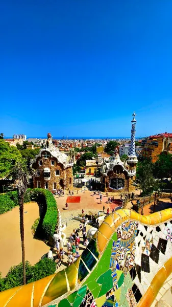 Park Güell: A Mosaic Dreamland in the Sky